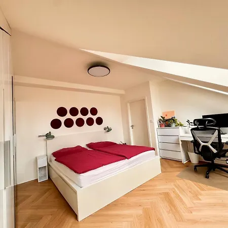 Daire Center Flat With View - Kitchen, Ac, Netflix